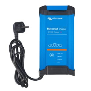 Blue Smart IP22 Charger 12/20 (1) komponent systemu PV - obrazek 3