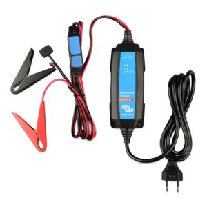 Blue Smart IP65 Charger 6V/12V-1.1 + DC connector komponent systemu PV - obrazek 3